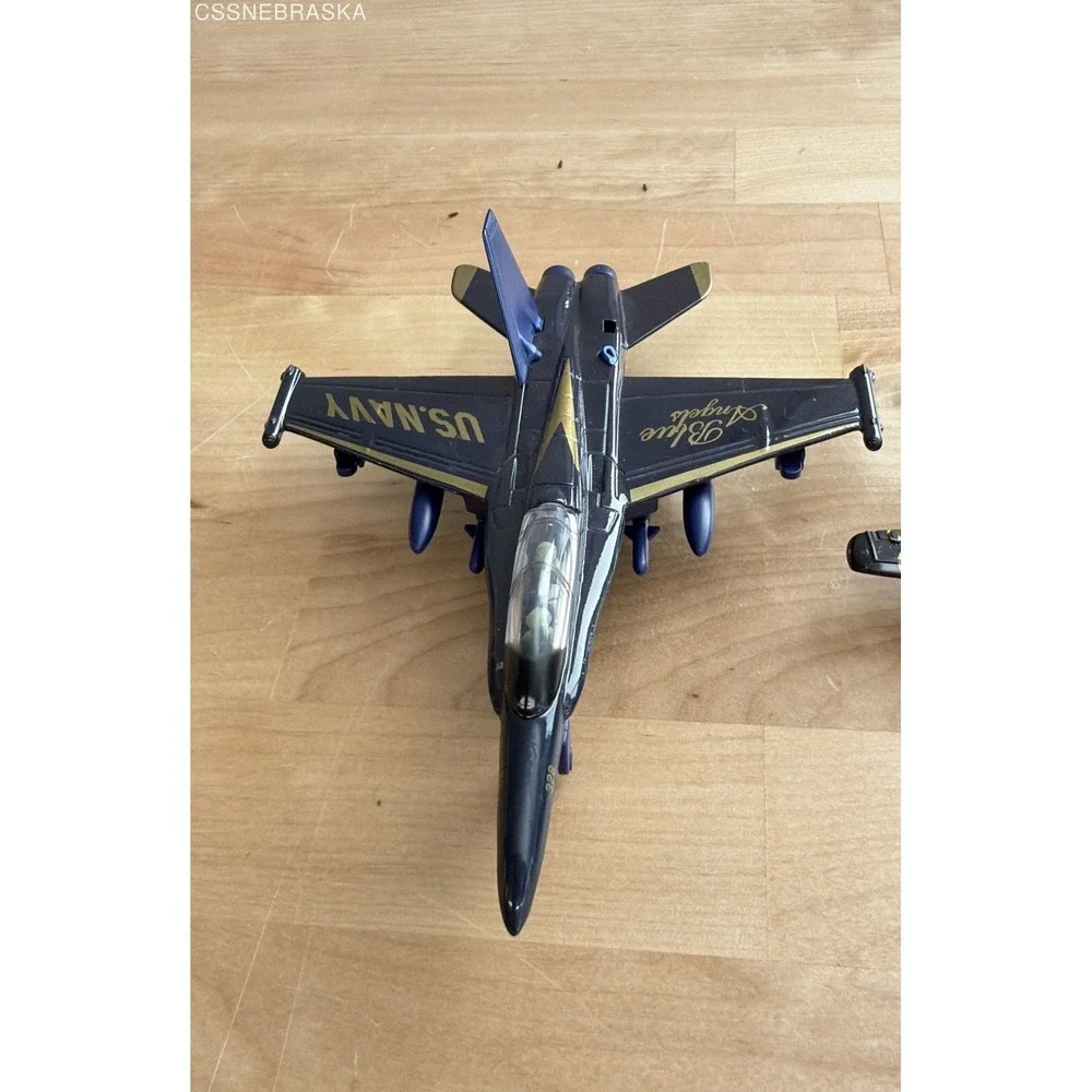 Matchbox, Toysmith, Soma military aircraft
